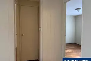 16901 SE Division St, Portland, OR 97236 - Photo 12