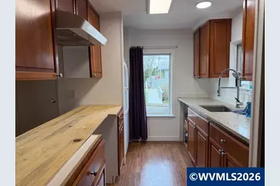 16901 SE Division St #36, Portland, OR 97236 - Photo 2