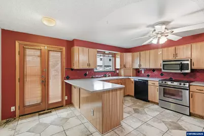 18501 SE Lincoln St, Portland, OR 97233 - Photo 6