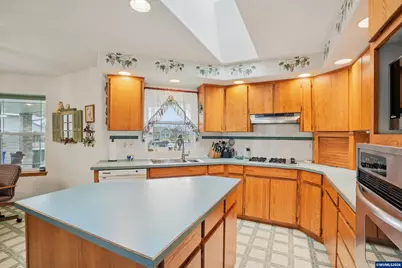 2072 Cardinal Av SE, Stayton, OR 97383 - Photo 14