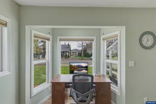 1530 Takena St SW, Albany, OR 97321 - Photo 8