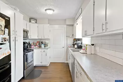 1425 Marshall Dr SE, Salem, OR 97302 - Photo 12