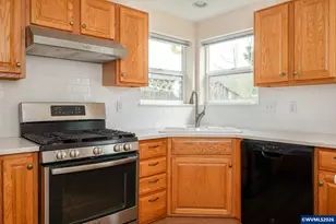 1830 Plateau St NE, Salem, OR 97305 - Photo 14