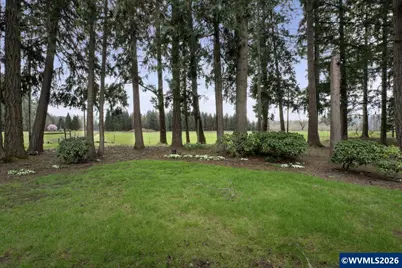 40690 McDowell Creek Dr, Lebanon, OR 97355 - Photo 38