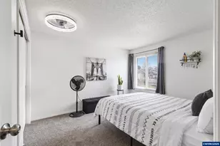 3828 Auburn Rd NE, Salem, OR 97301 - Photo 20