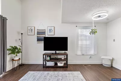 3828 Auburn Rd NE, Salem, OR 97301 - Photo 14