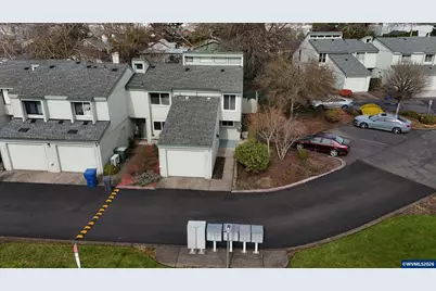 3828 Auburn Rd NE, Salem, OR 97301 - Photo 2