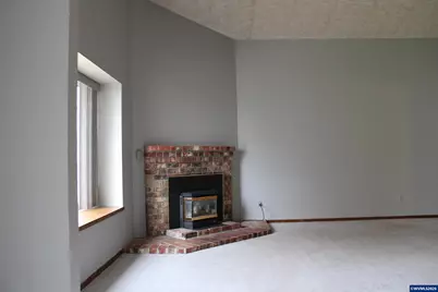 1713 Winchester St NW, Salem, OR 97304 - Photo 6