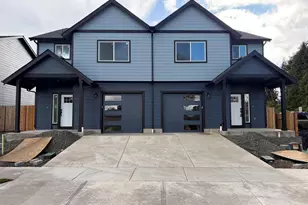 1542 Barn (-1550) St, Woodburn, OR 97071 - Photo 1