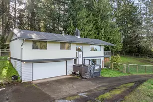 30550 Rancho Rd, Lebanon, OR 97355 - Photo 2