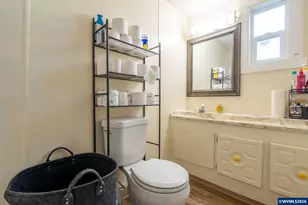 3553 Linda St, Woodburn, OR 97071 - Photo 18