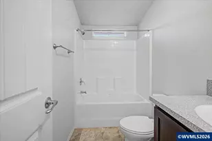 15 N Hillside Dr, Rose Lodge, OR 97368 - Photo 10