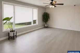 2042 Summit Ave NW, Salem, OR 97304 - Photo 4