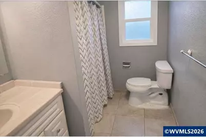 2042 Summit Av NW, Salem, OR 97304 - Photo 14