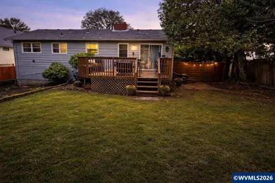 2042 Summit Av NW, Salem, OR 97304 - Photo 16