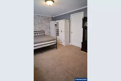 2042 Summit Av NW, Salem, OR 97304 - Photo 16
