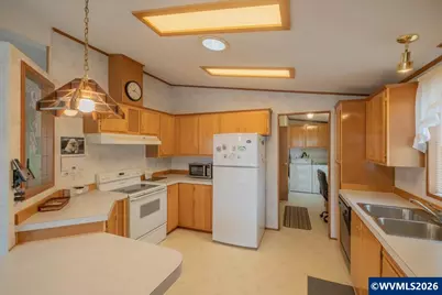 1401 W Ellendale Av #19, Dallas, OR 97338 - Photo 10