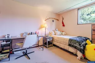 656 NW East Thornton Lake Dr, Albany, OR 97321 - Photo 24