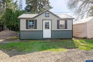 656 NW East Thornton Lake Dr, Albany, OR 97321 - Photo 36