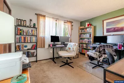 656 NW E Thornton Lake Dr, Albany, OR 97321 - Photo 20