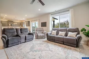 2998 NE Mosey Av, Albany, OR 97321 - Photo 8