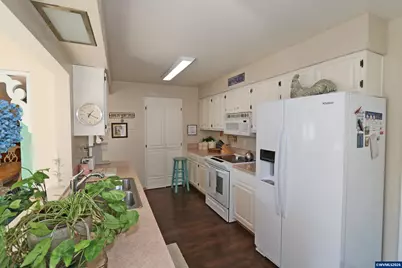 2903 Twin Oak Pl NW, Salem, OR 97304 - Photo 14