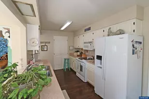 2903 Twin Oak Pl NW, Salem, OR 97304 - Photo 14