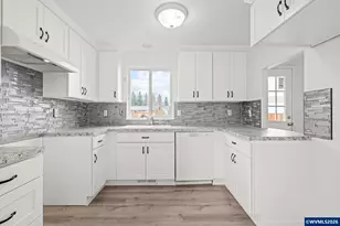 1667 Wendy St NE, Salem, OR 97305 - Photo 4