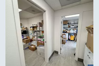 1535 Liberty (Ste B) St SE #B, Salem, OR 97302 - Photo 16