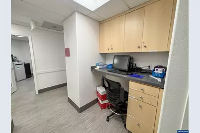 1535 Liberty (Ste B) St SE #B, Salem, OR 97302 - Photo 22