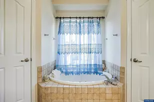 1231 SW 3rd Ave, Mill City, OR 97360 - Photo 30