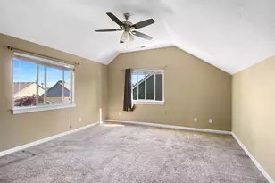 274 SW Bell Dr, Dallas, OR 97338 - Photo 42
