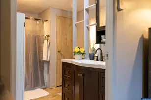 5050 Columbus St SE, Albany, OR 97322 - Photo 24