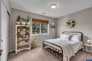 5252 9th Ct SE, Salem, OR 97306 - Photo 14