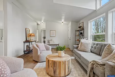 130 N Noble Av, Stayton, OR 97383 - Photo 6