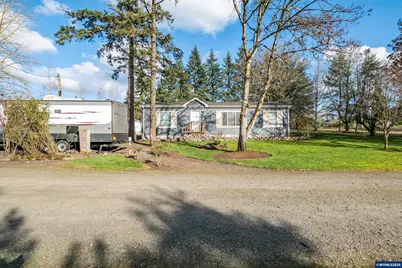 38423 Century Dr NE, Albany, OR 97322 - Photo 14