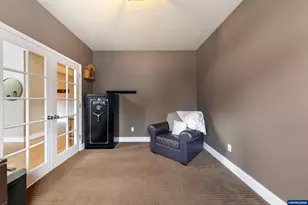 308 Holder Ln SE, Salem, OR 97306 - Photo 28