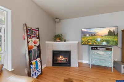 308 Holder Ln SE, Salem, OR 97306 - Photo 22