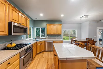 308 Holder Ln SE, Salem, OR 97306 - Photo 18