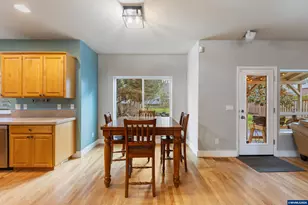 308 Holder Ln SE, Salem, OR 97306 - Photo 14