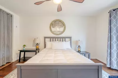 221 Jennings St, Lebanon, OR 97355 - Photo 16