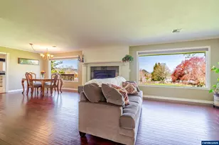 1047 Northview Ln NW, Albany, OR 97321 - Photo 4