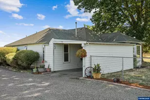 10093 Wiseacre Ln NE, Aurora, OR 97002 - Photo 28