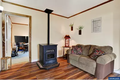 10093 Wiseacre NE Ln, Aurora, OR 97002 - Photo 16