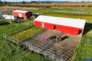 10093 Wiseacre NE Ln, Aurora, OR 97002 - Photo 10