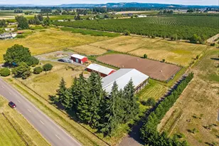 10093 Wiseacre Ln NE, Aurora, OR 97002 - Photo 6