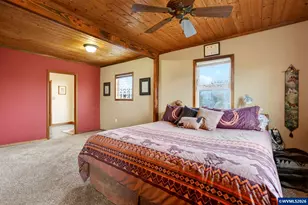 10093 Wiseacre NE Ln, Aurora, OR 97002 - Photo 24