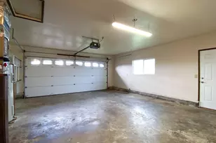 710 NE 5th St, Willamina, OR 97396 - Photo 18