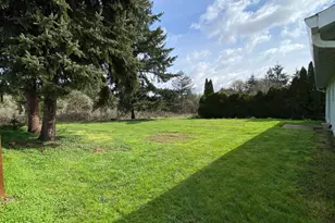 710 NE 5th St, Willamina, OR 97396 - Photo 4