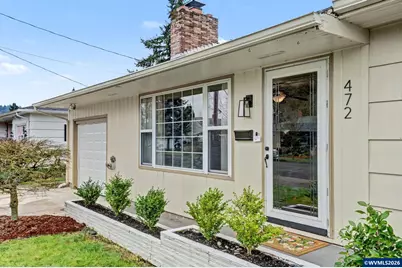 472 E St, Lebanon, OR 97355 - Photo 4